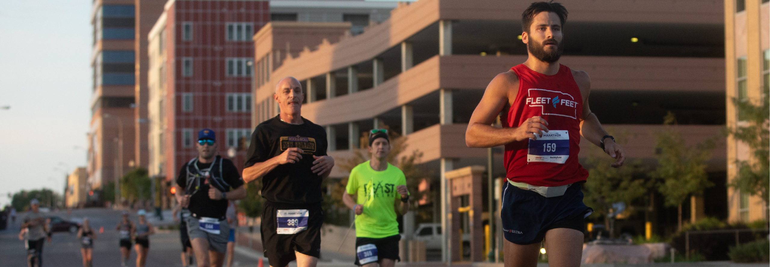 Runners in Sioux Falls Marathon